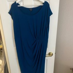 Euc Teal Torrid knee length dress.